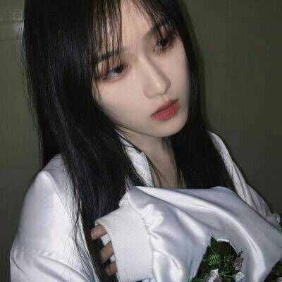 神谷熏（身份：神谷活心流代理师父、女主角） - 游戏直播实时在线观看 - 网络直播